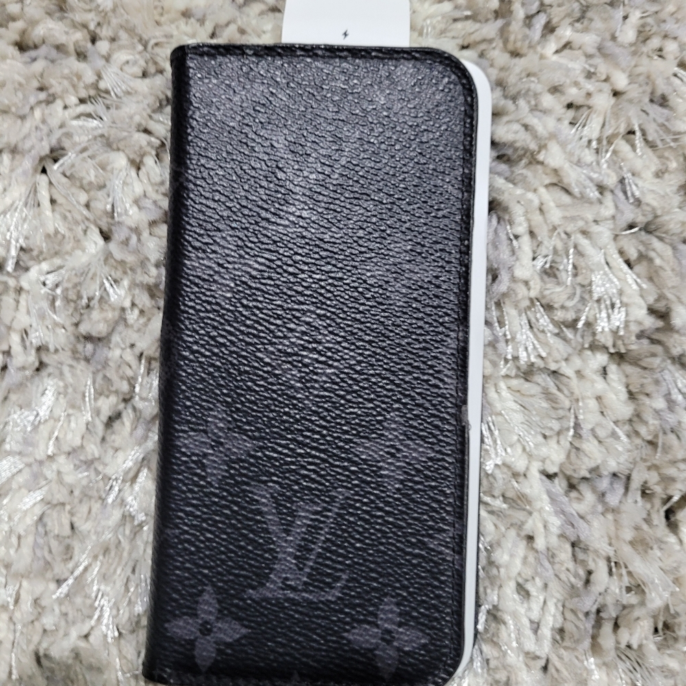 LOUIS VUITTON Eclipse iPhone 7/8+ Plus Folio case